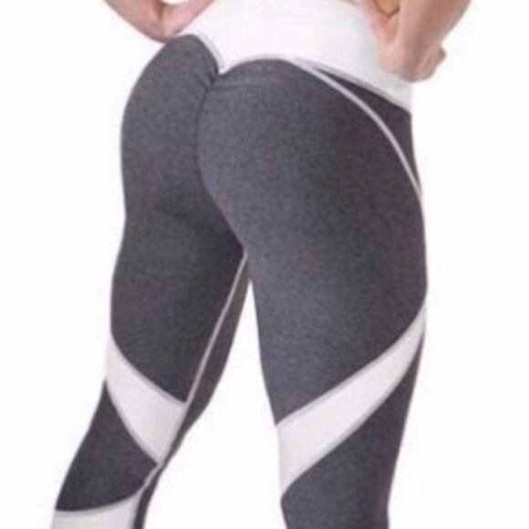 Styliere 3 pairs Women's Size L Manufacturer Defect Fits Size XS/S Spandex Booty - Picture 3 of 6